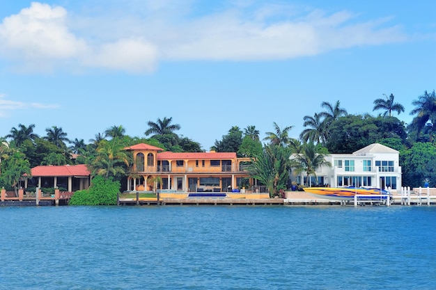 maison de luxe sur l'île d'hibiscus
